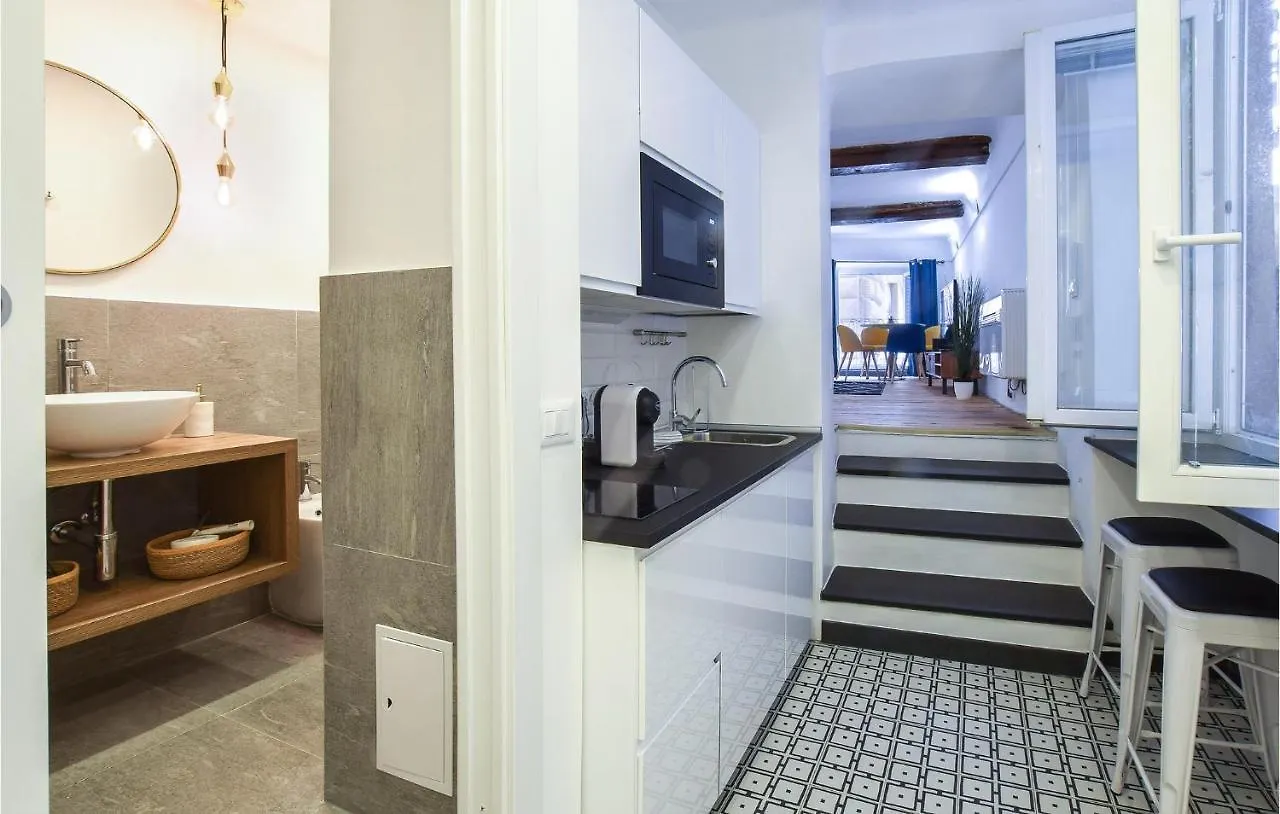 Gorgeous Apartment In Genova